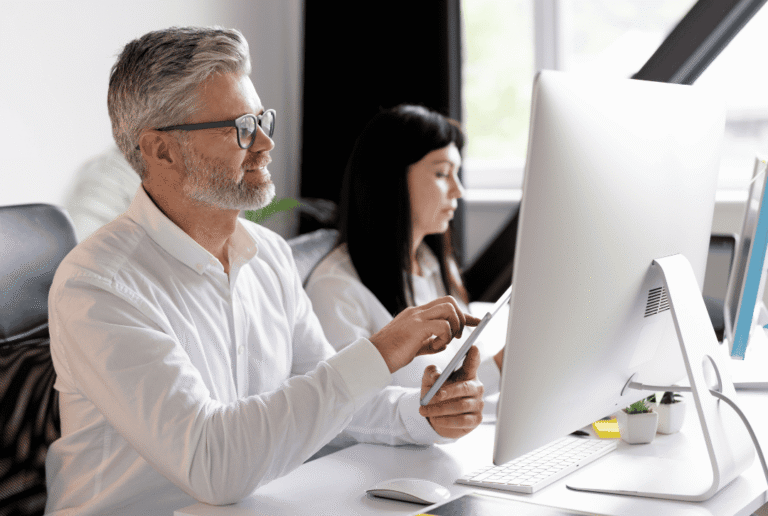 An employee analyzing the factors to resisting change
