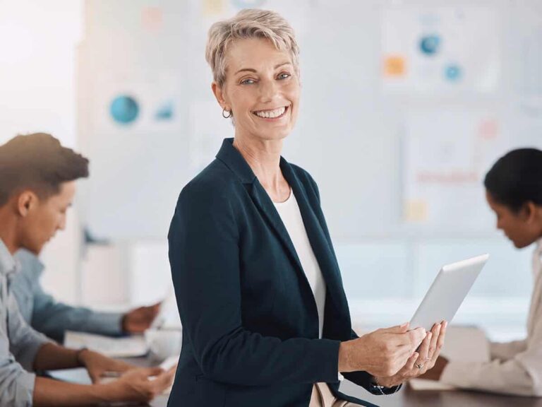 Read our post to find out how the roles of the project manager are crucial for business efficiency