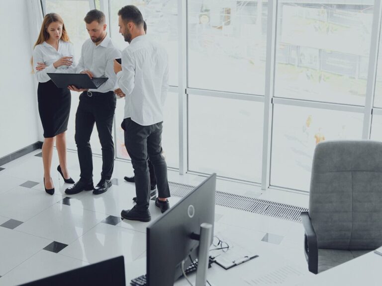 a business leader discusses why leaders fail to delegate to employees to find solutions